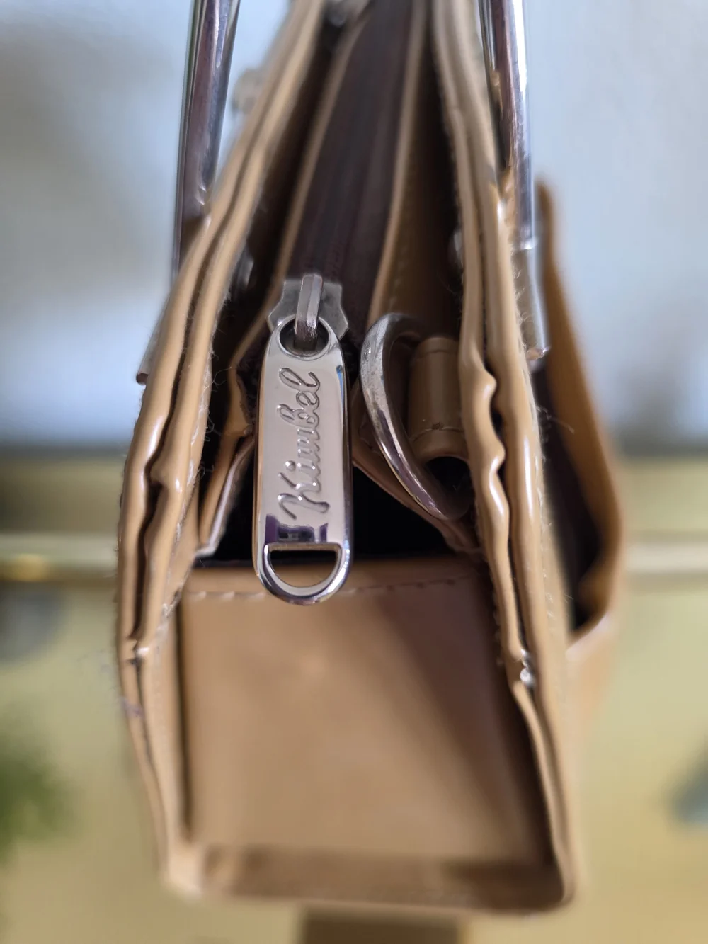 Kimbel refined tan